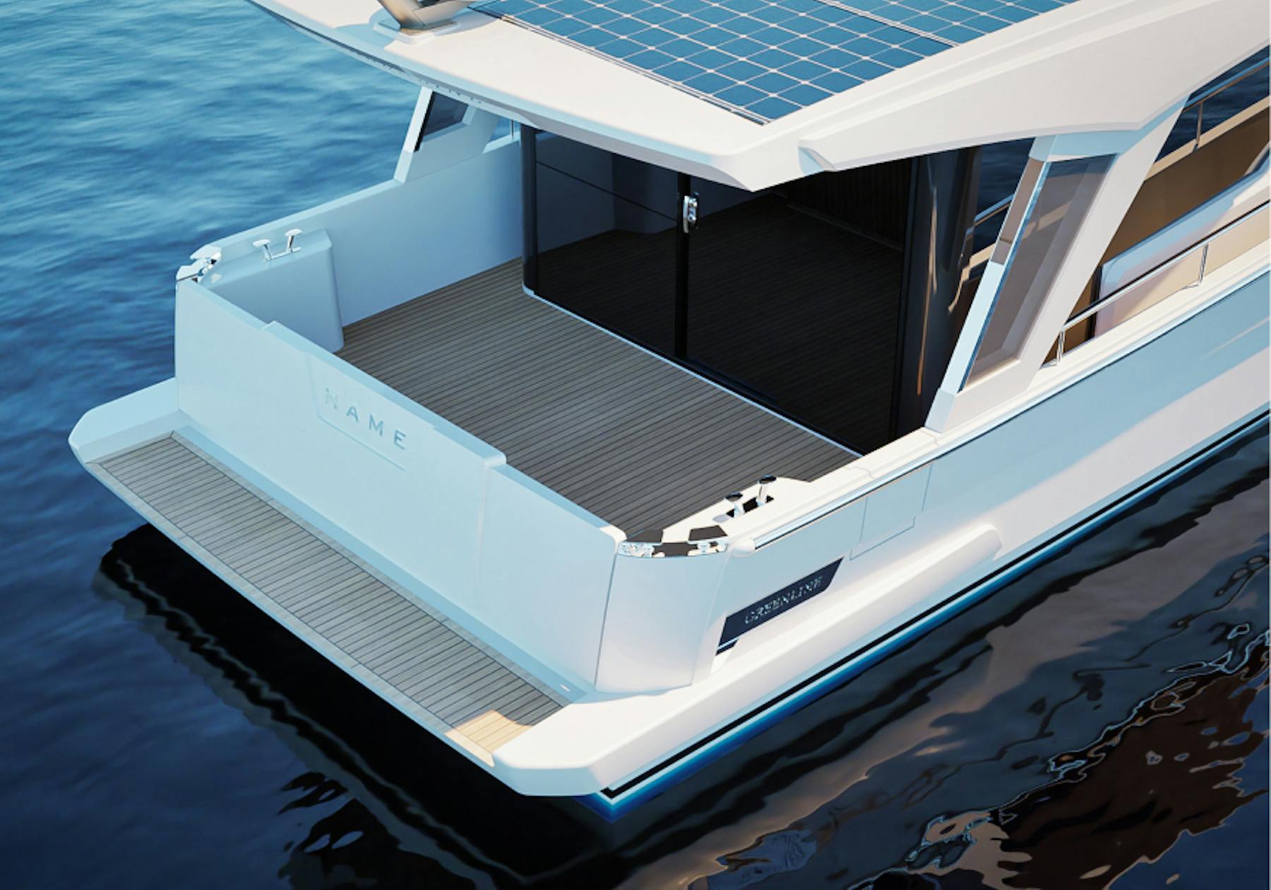 Greenline 42 open cockpit and swim platform
